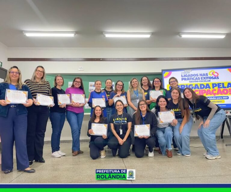 Seminário valoriza práticas exitosas dos gestores das escolas municipais de Rolândia